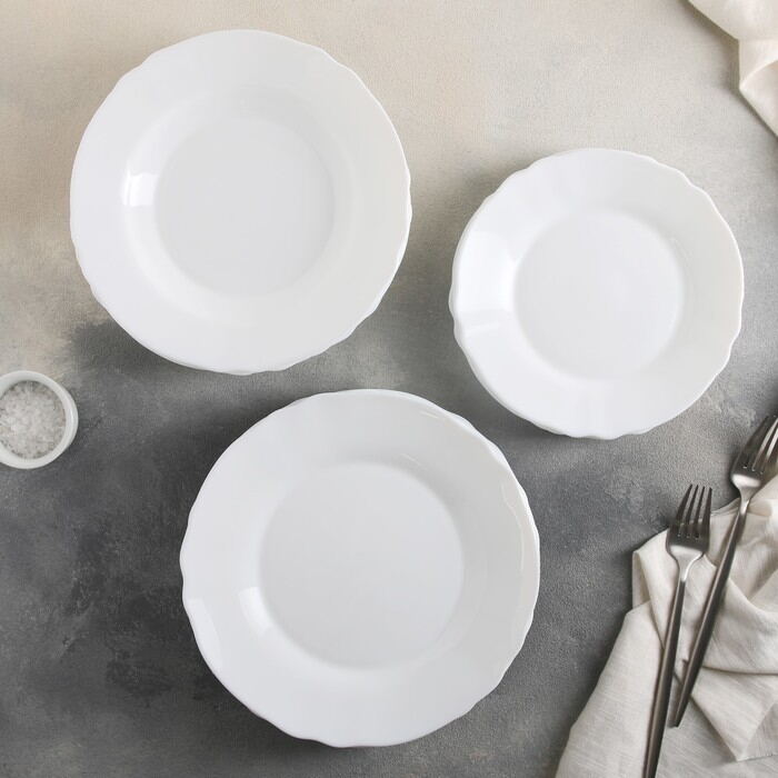 Тарілка десертна Luminarc Louis XV, 19 см - Зображення 2
