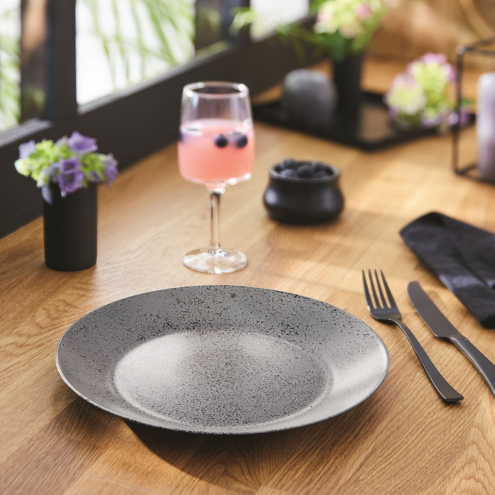 Тарілка обідня Luminarc Slate Black, 25 см - Зображення 6